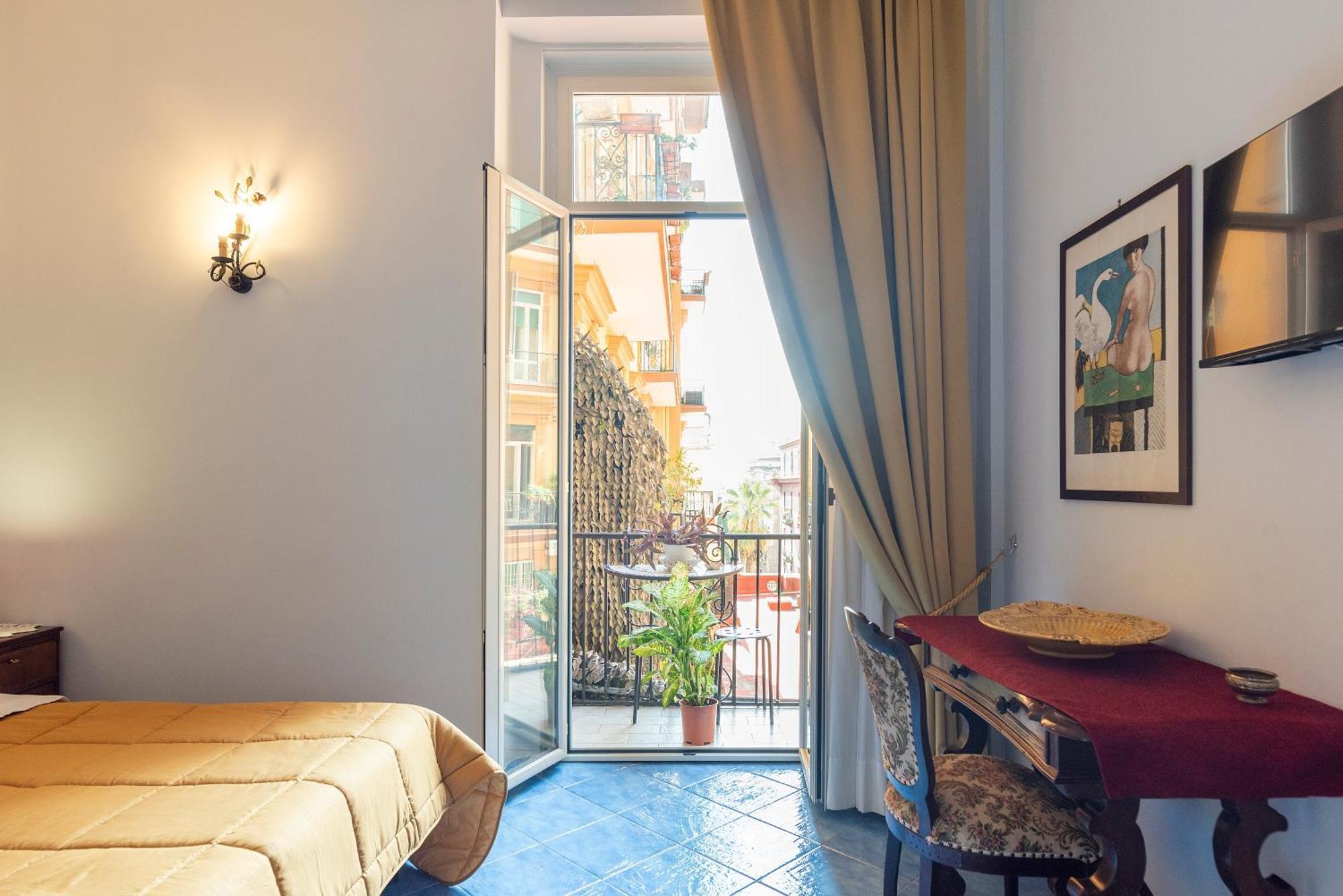 B&B Le Stanze Dei Mille Napoli Exterior foto