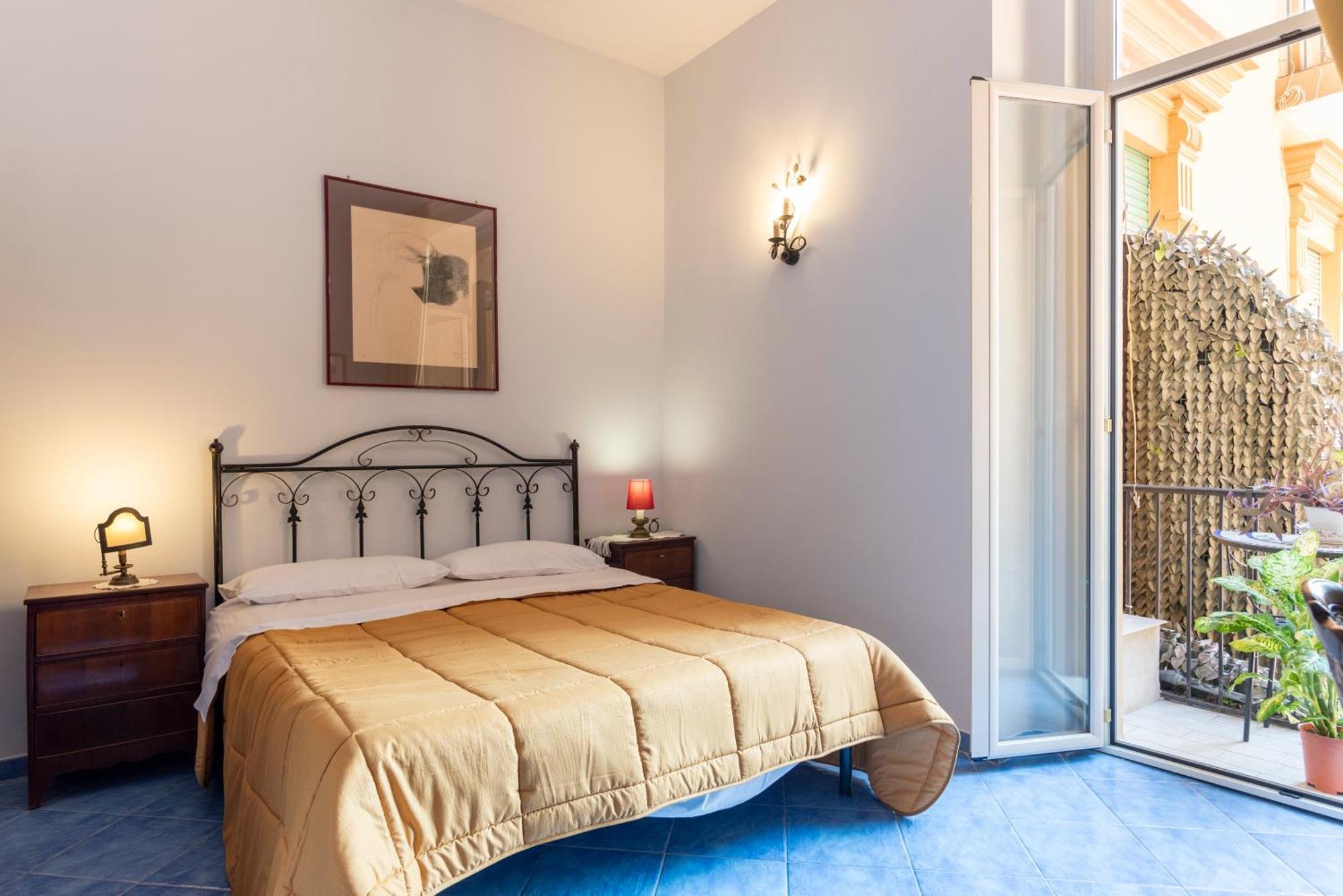 B&B Le Stanze Dei Mille Napoli Exterior foto